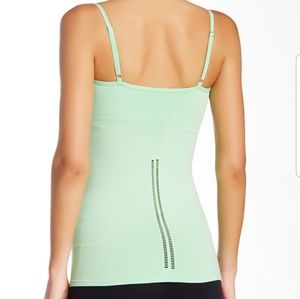 Sold💐ALOBUNDLE💐 Ballet Contour Tanks